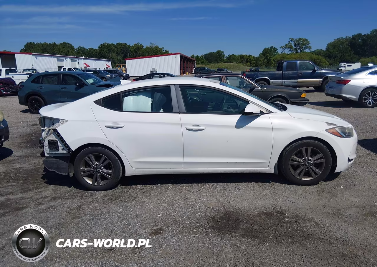2018 Hyundai Elantra Sel VIN:5NPD84LF3JH246045 - 14