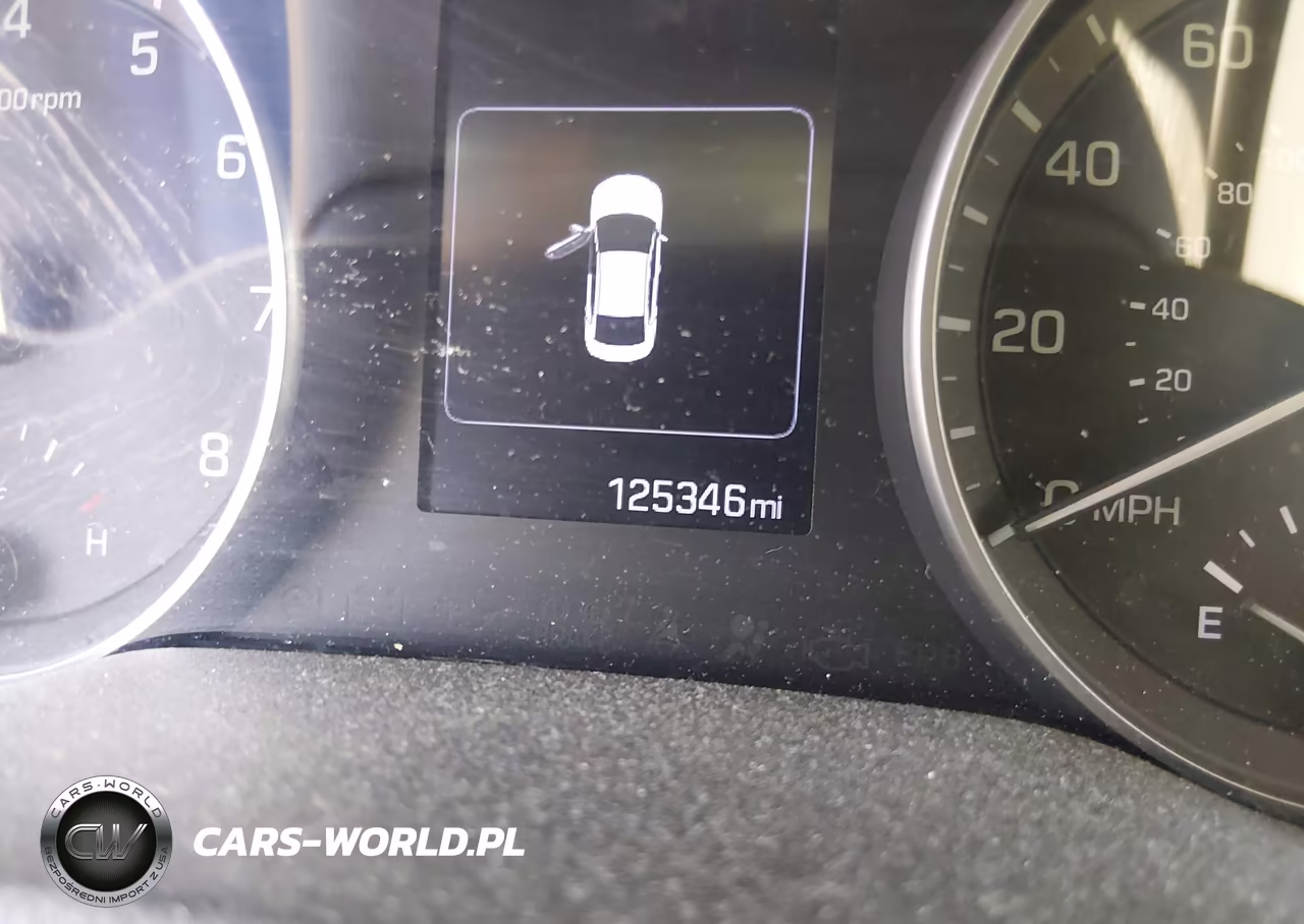 2018 Hyundai Elantra Sel VIN:5NPD84LF3JH246045 - 16