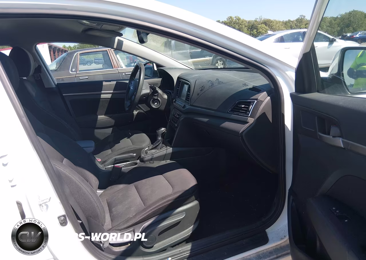 2018 Hyundai Elantra Sel VIN:5NPD84LF3JH246045 - 5
