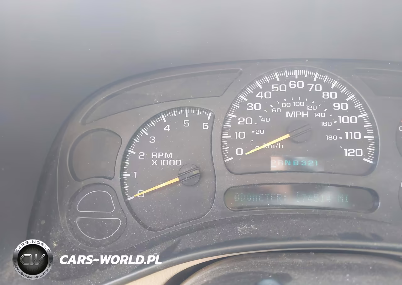 2004 Chevrolet Tahoe Ls VIN:1GNEC13V34R304796 - 16
