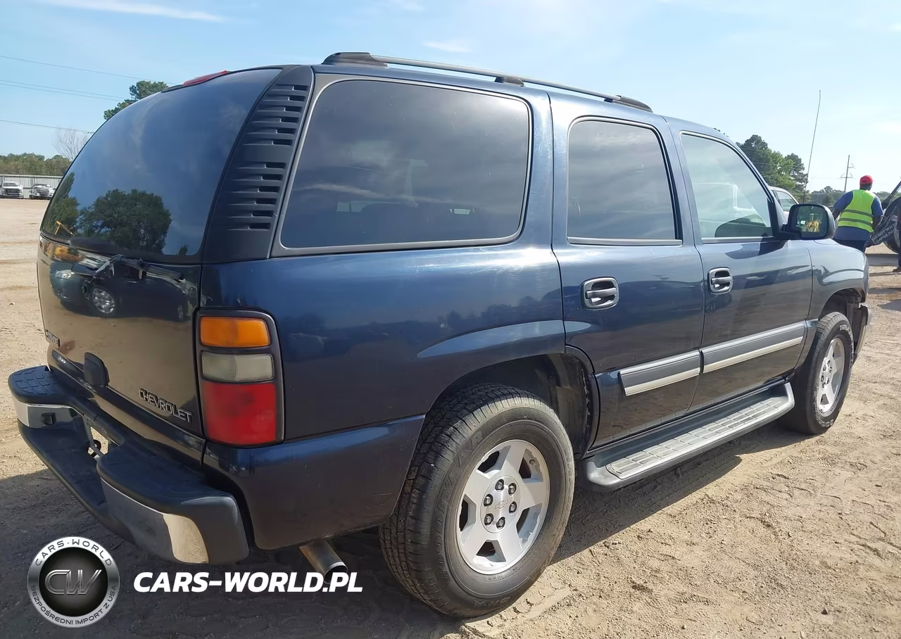 2004 Chevrolet Tahoe Ls VIN:1GNEC13V34R304796 - 4