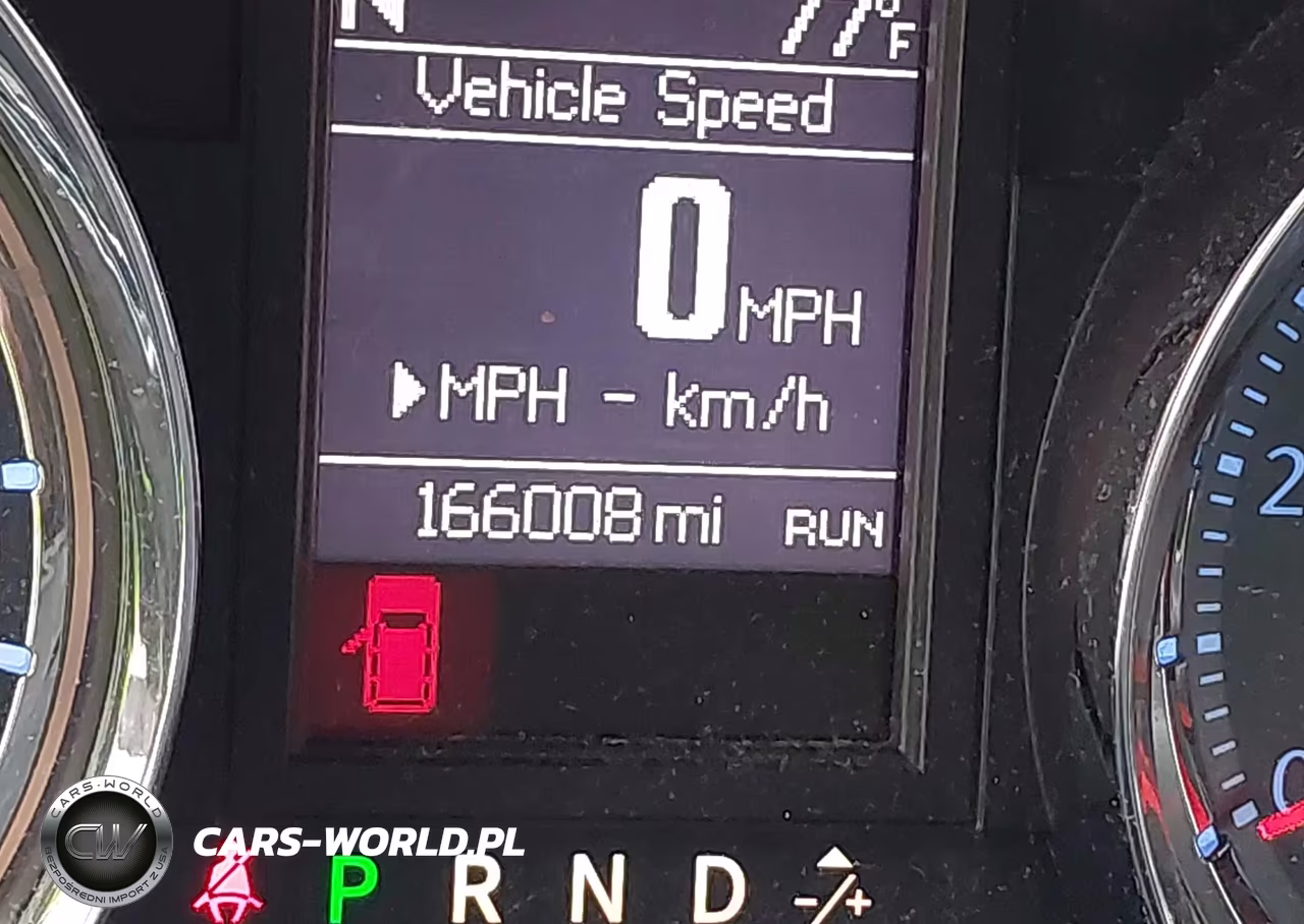 2014 Chrysler Town & Country Touring VIN:2C4RC1BG7ER124844 - 7
