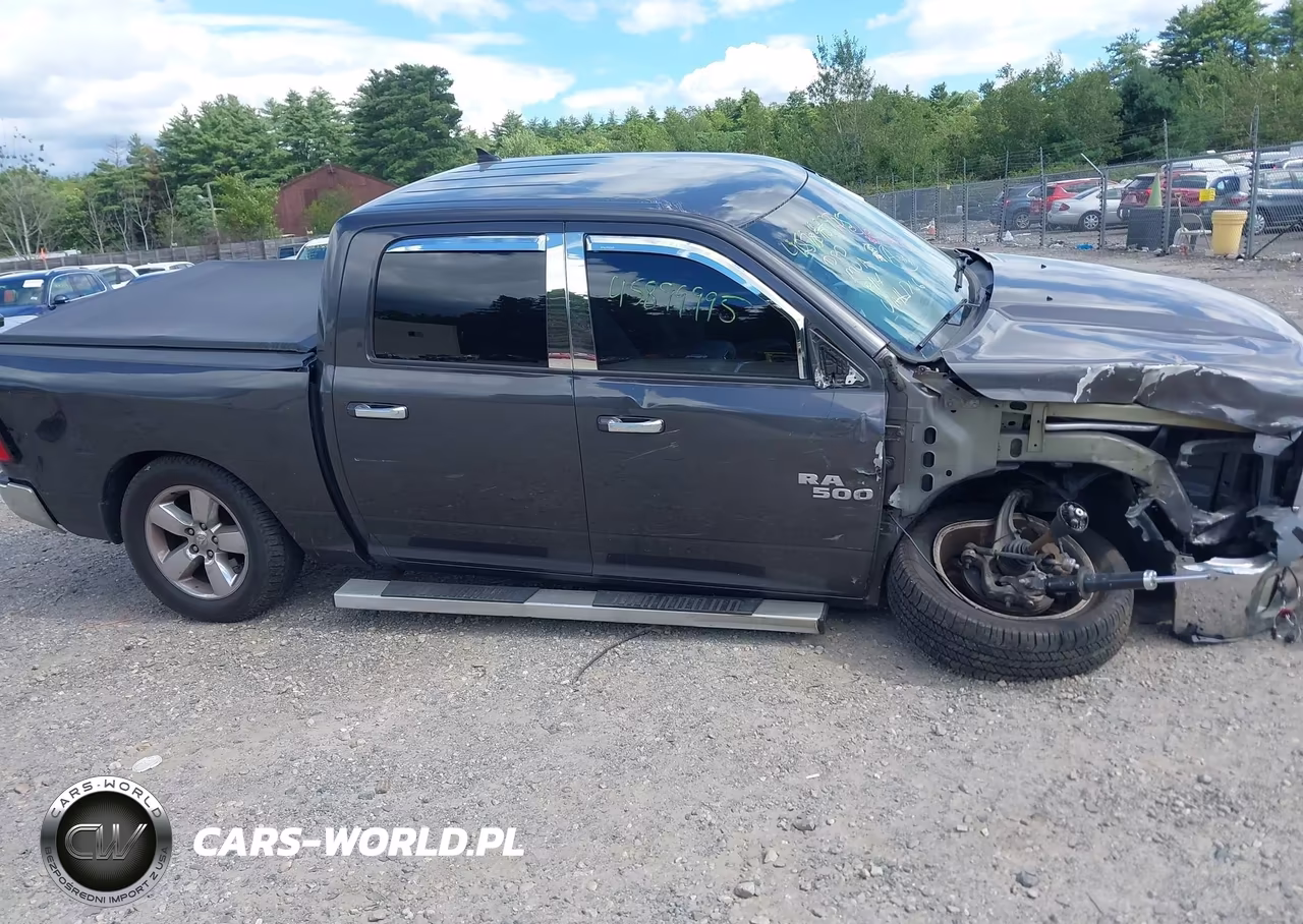 2015 Ram 1500 Big Horn VIN:1C6RR7LT7FS731766 - 13