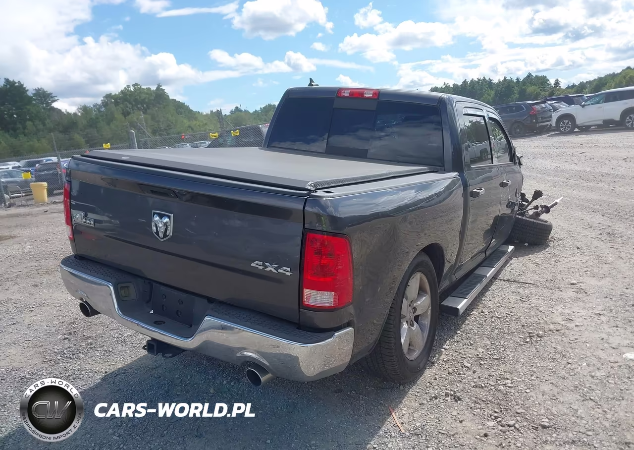 2015 Ram 1500 Big Horn VIN:1C6RR7LT7FS731766 - 4