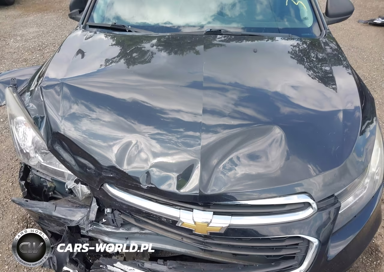 2015 Chevrolet Cruze Ls Auto VIN:1G1PA5SG7F7275831 - 10