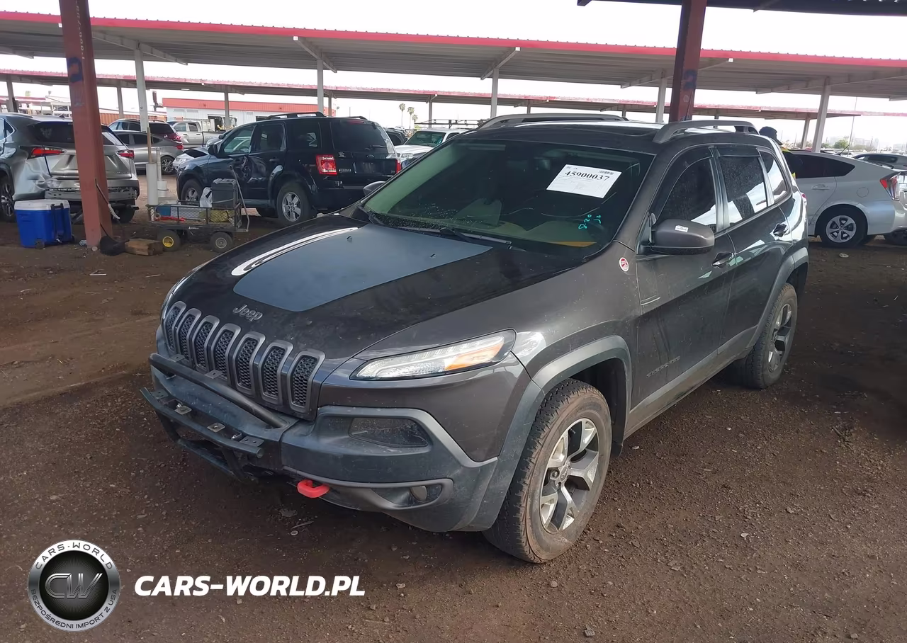 2015 Jeep Cherokee Trailhawk VIN:1C4PJMBS3FW757174 - 6