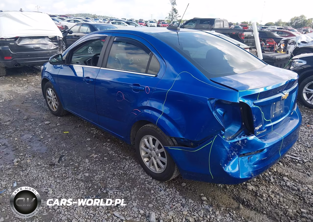 2020 Chevrolet Sonic Fwd Lt VIN:1G1JD5SB5L4141205 - 3