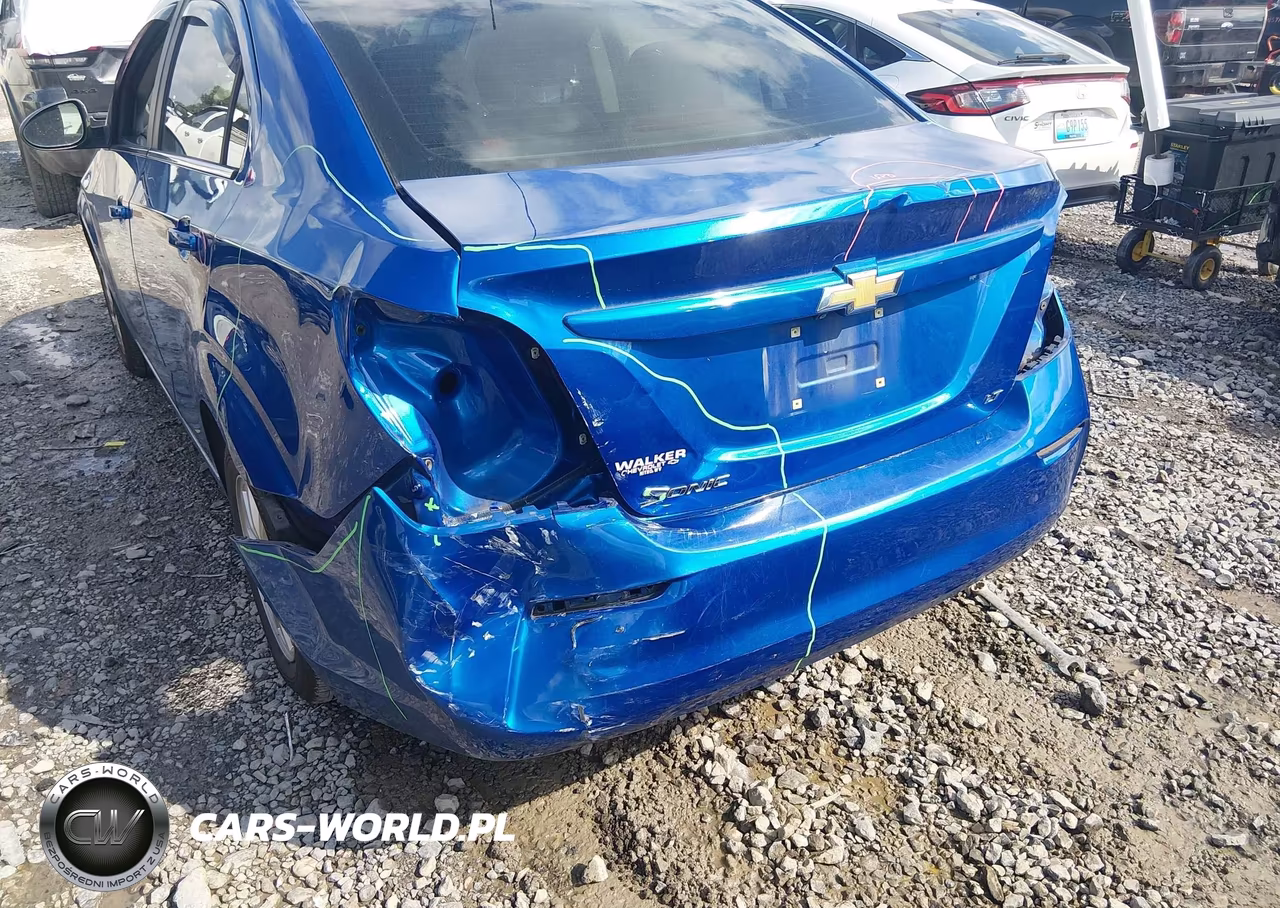 2020 Chevrolet Sonic Fwd Lt VIN:1G1JD5SB5L4141205 - 6