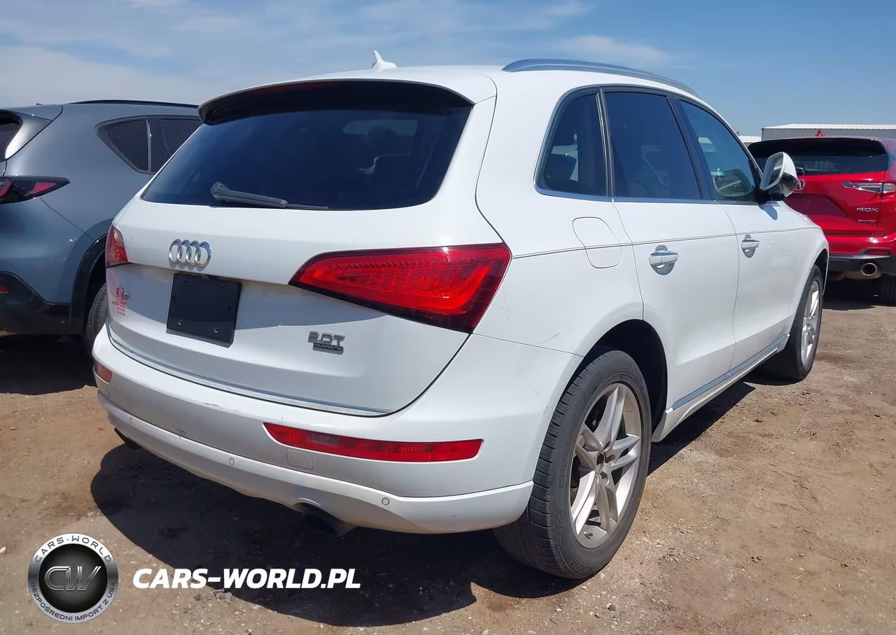 2015 Audi Q5 2.0T Premium VIN:WA1LFAFPXFA083746 - 4