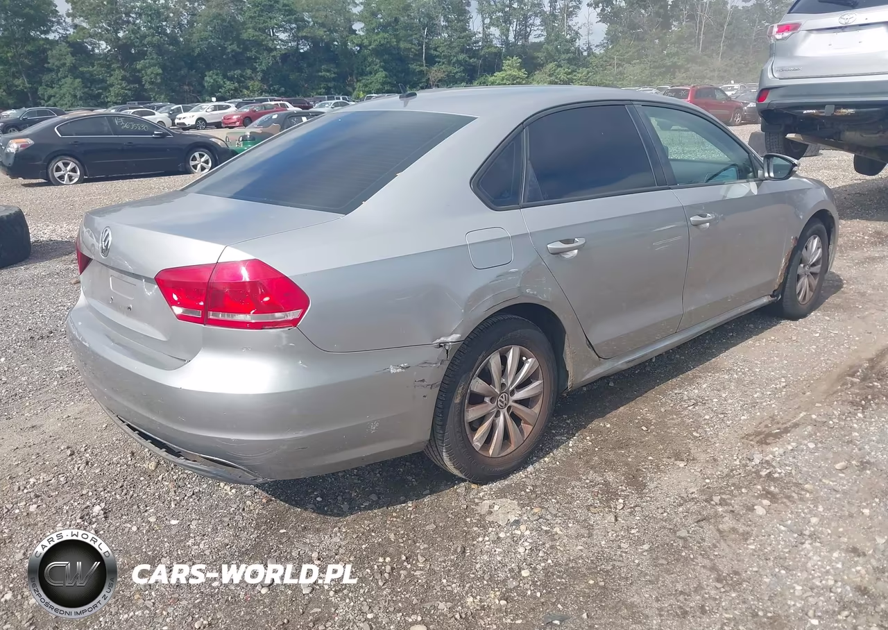 2012 Volkswagen Passat S VIN:1VWAP7A32CC051999 - 4