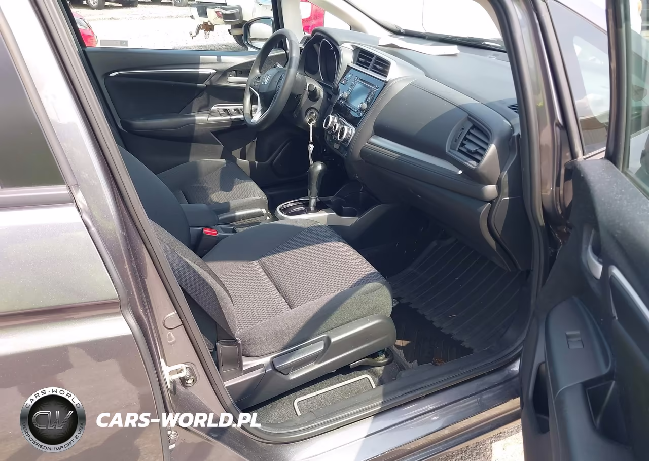2019 Honda Fit Lx VIN:3HGGK5H44KM726782 - 5
