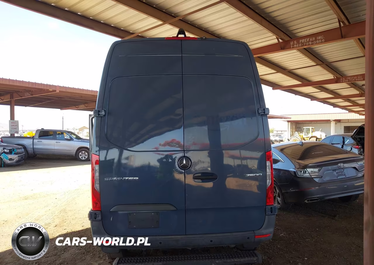 2019 Mercedes-Benz Sprinter 2500 Standard Roof V6 VIN:WD4PF0CD7KP066606 - 17