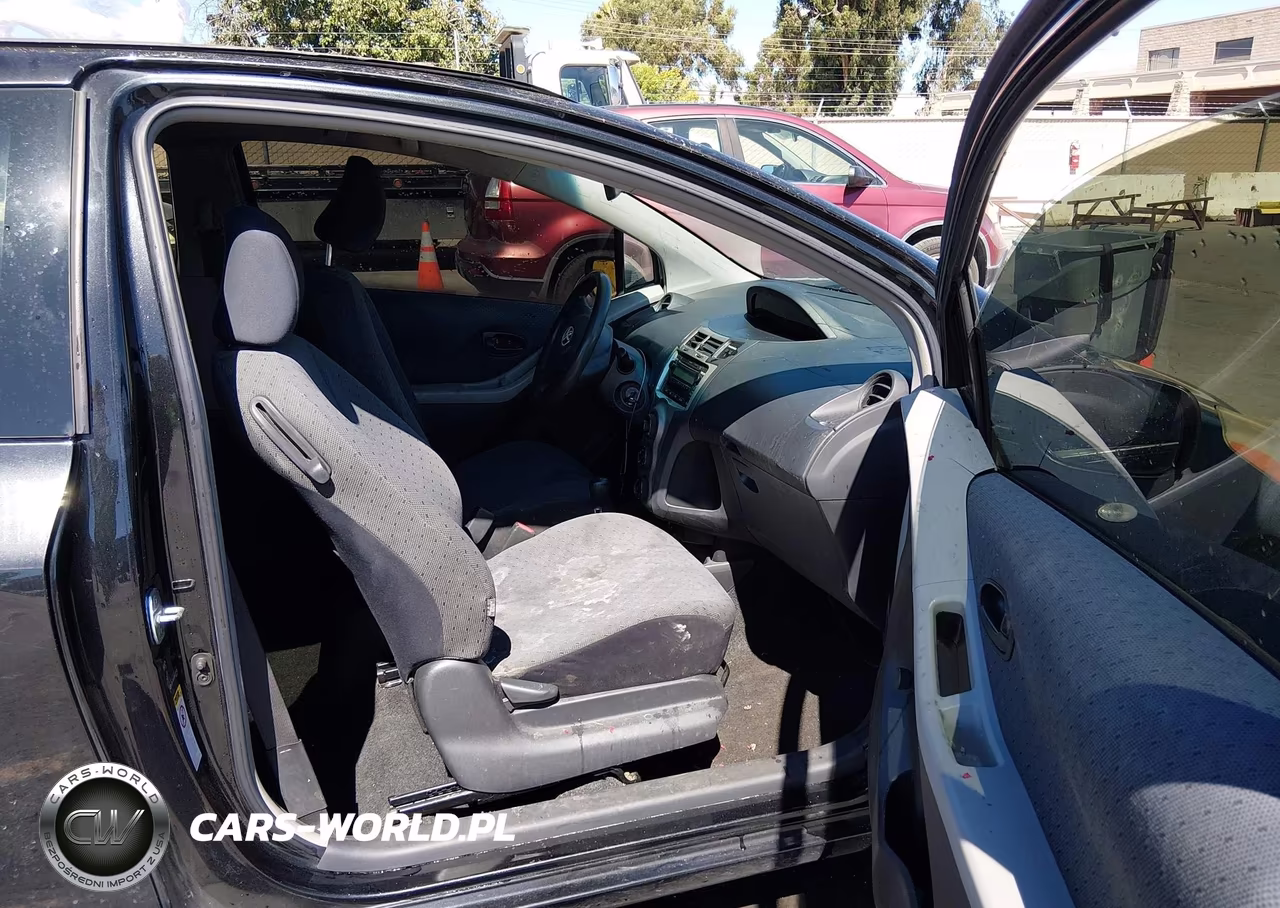 2011 Toyota Yaris VIN:JTDJT4K30B5337770 - 5