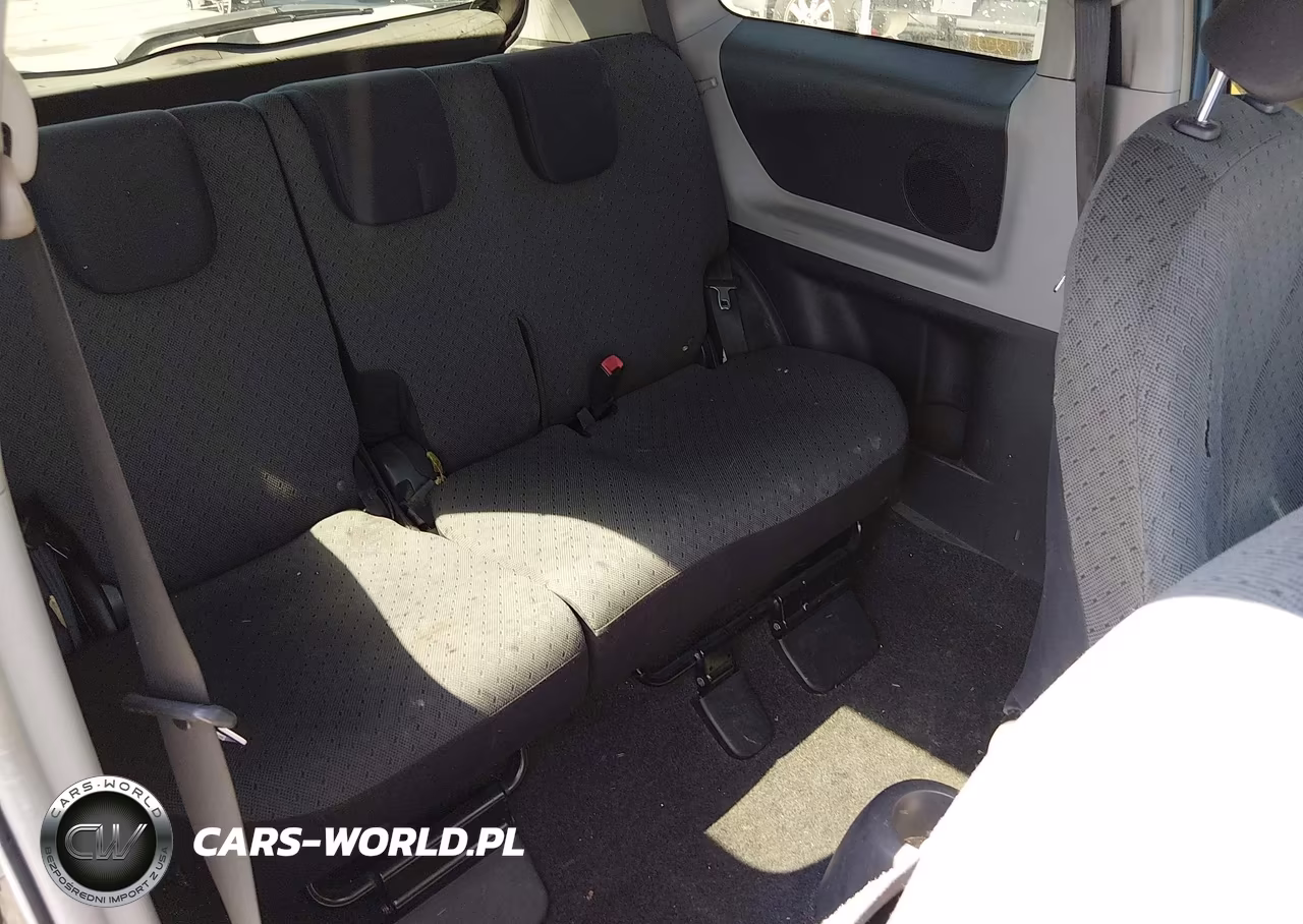 2011 Toyota Yaris VIN:JTDJT4K30B5337770 - 8