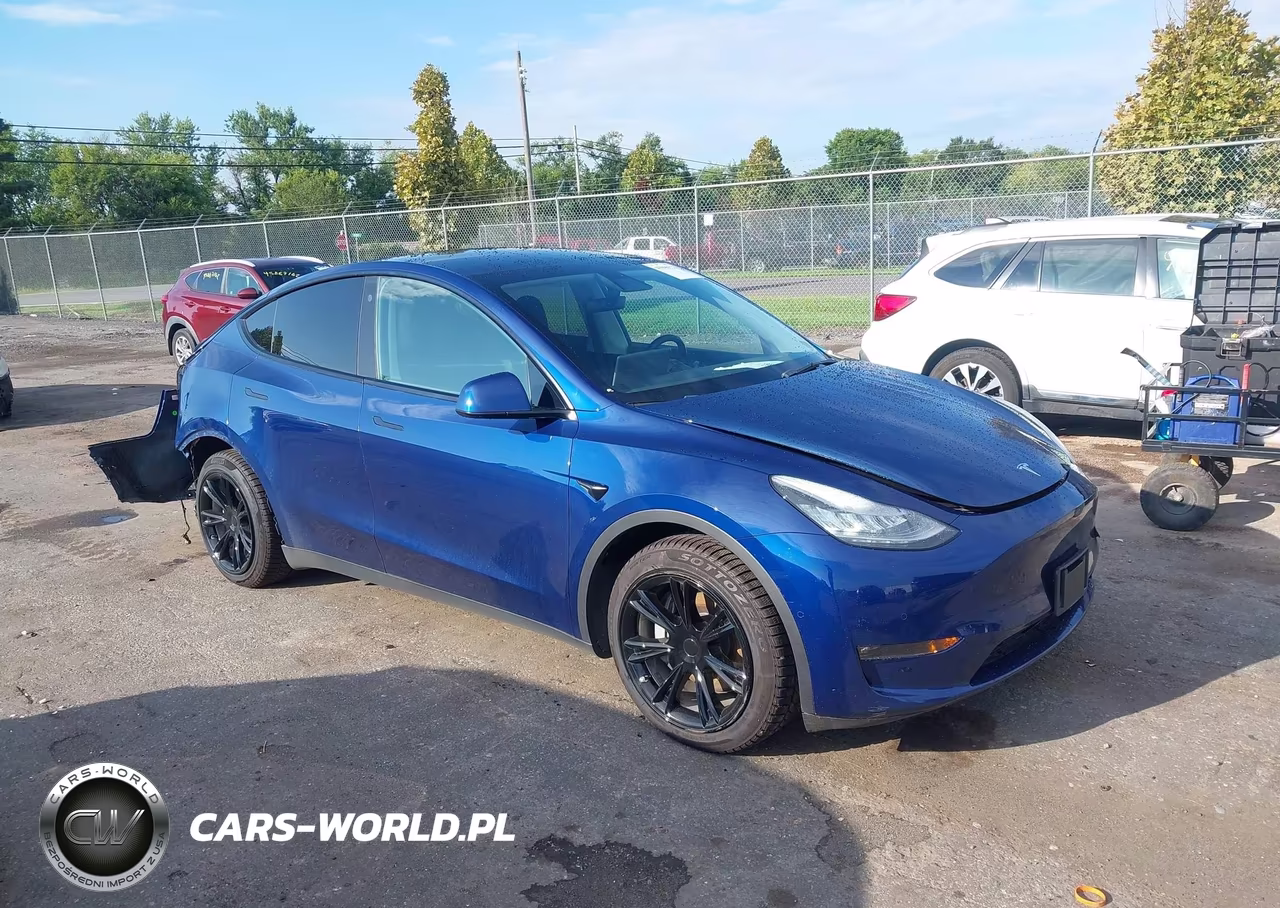2021 Tesla Model Y Long Range Dual Motor All-Wheel Drive