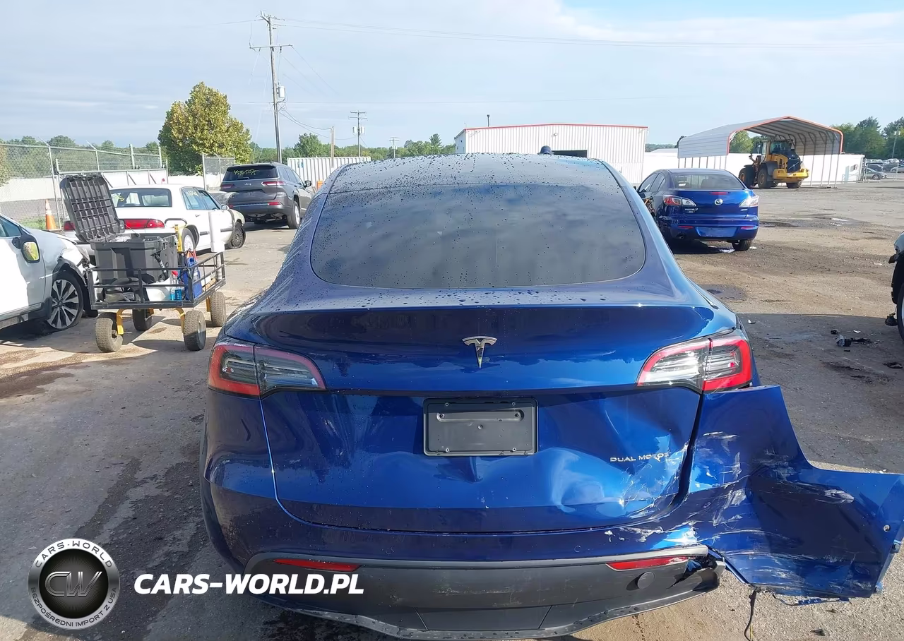 2021 Tesla Model Y Long Range Dual Motor All-Wheel Drive VIN:5YJYGDEE1MF099641 - 16