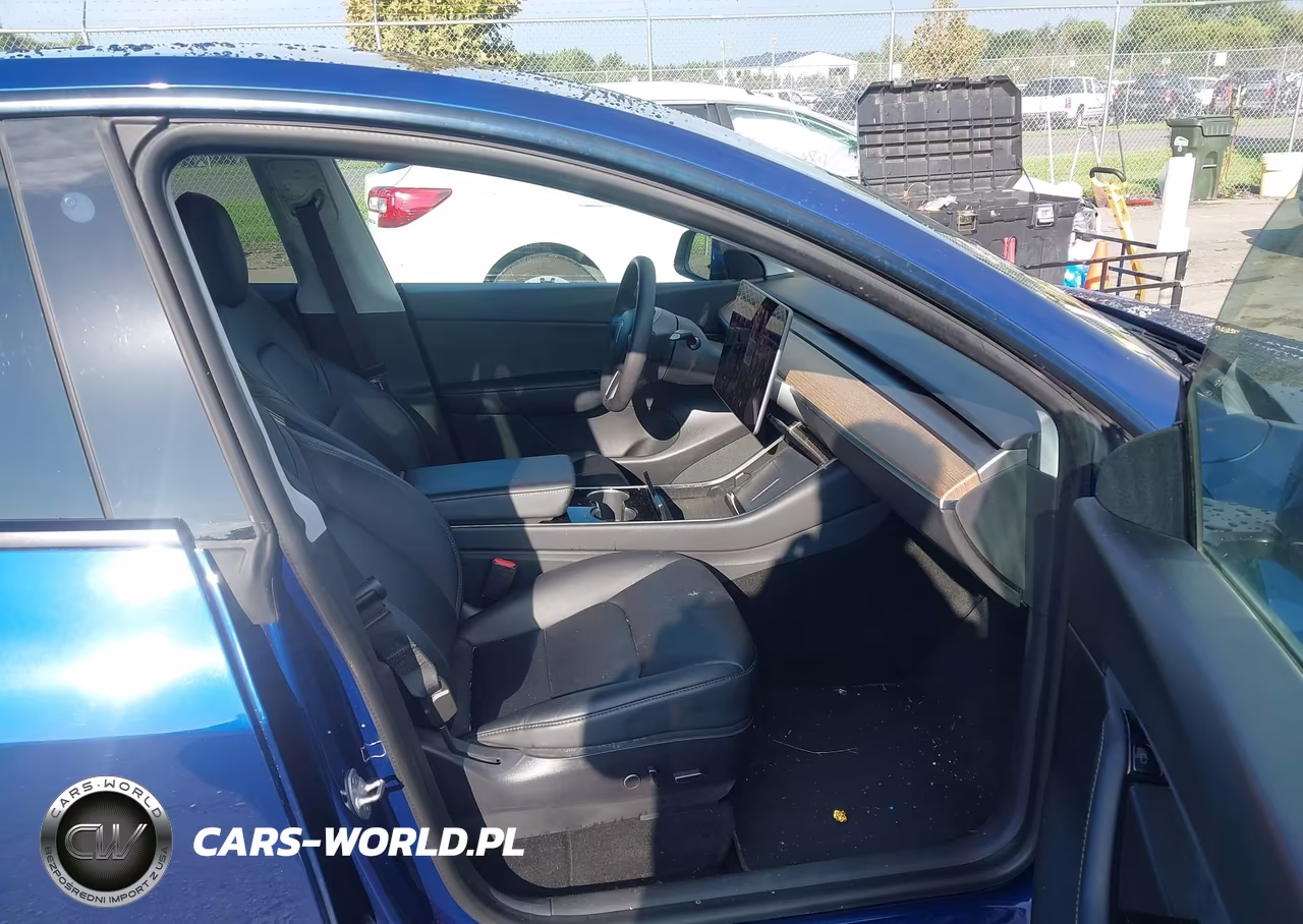 2021 Tesla Model Y Long Range Dual Motor All-Wheel Drive VIN:5YJYGDEE1MF099641 - 5
