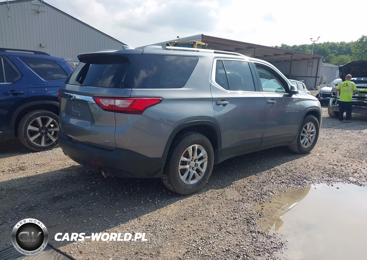 2018 Chevrolet Traverse Lt Cloth VIN:1GNERGKW5JJ277803 - 4