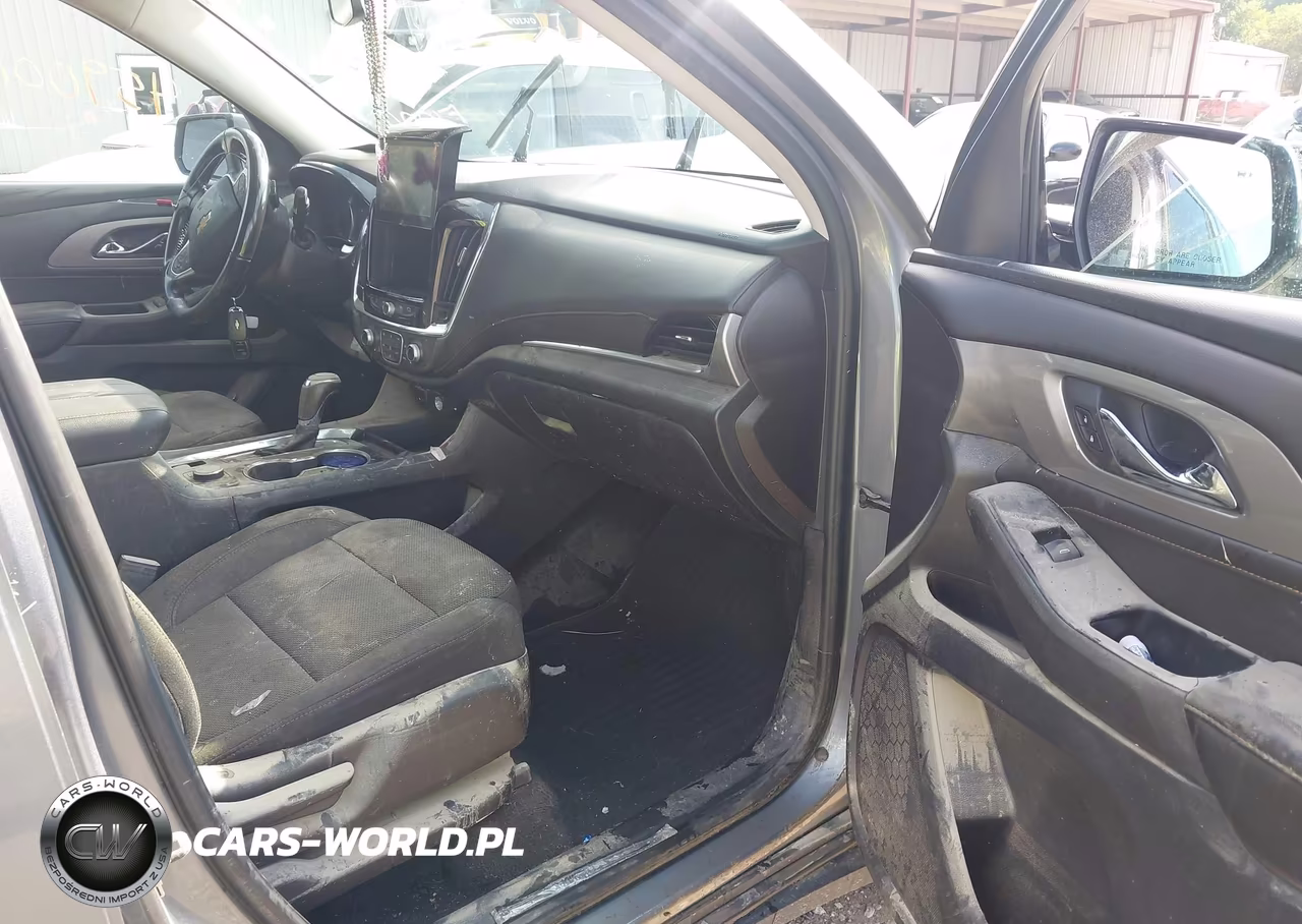 2018 Chevrolet Traverse Lt Cloth VIN:1GNERGKW5JJ277803 - 5