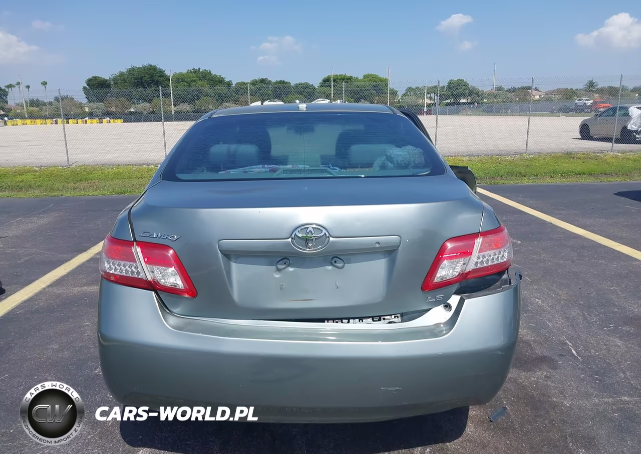 2011 Toyota Camry Le VIN:4T1BF3EKXBU673033 - 16