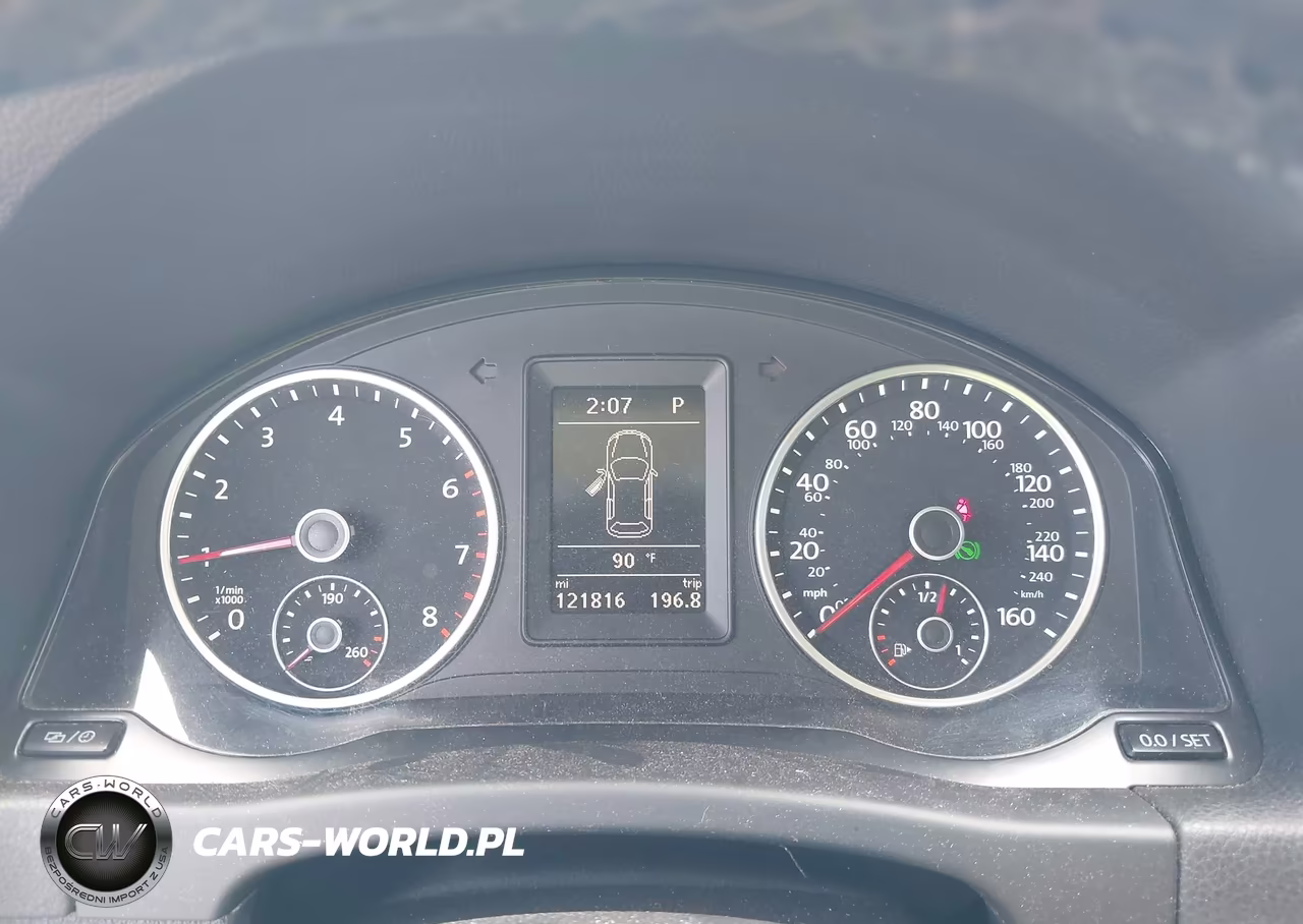 2016 Volkswagen Tiguan S VIN:WVGAV7AXXGW556216 - 7