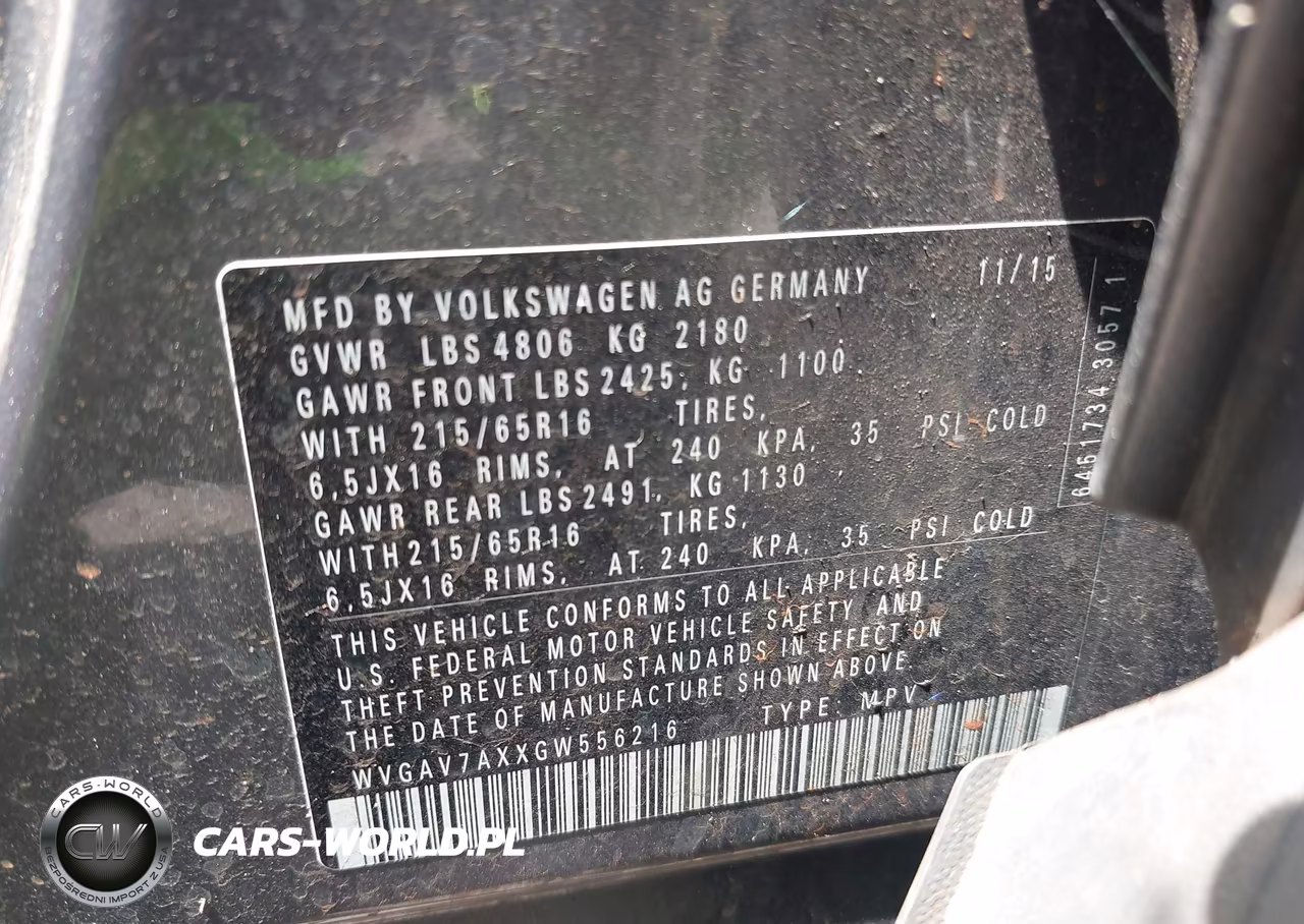 2016 Volkswagen Tiguan S VIN:WVGAV7AXXGW556216 - 9