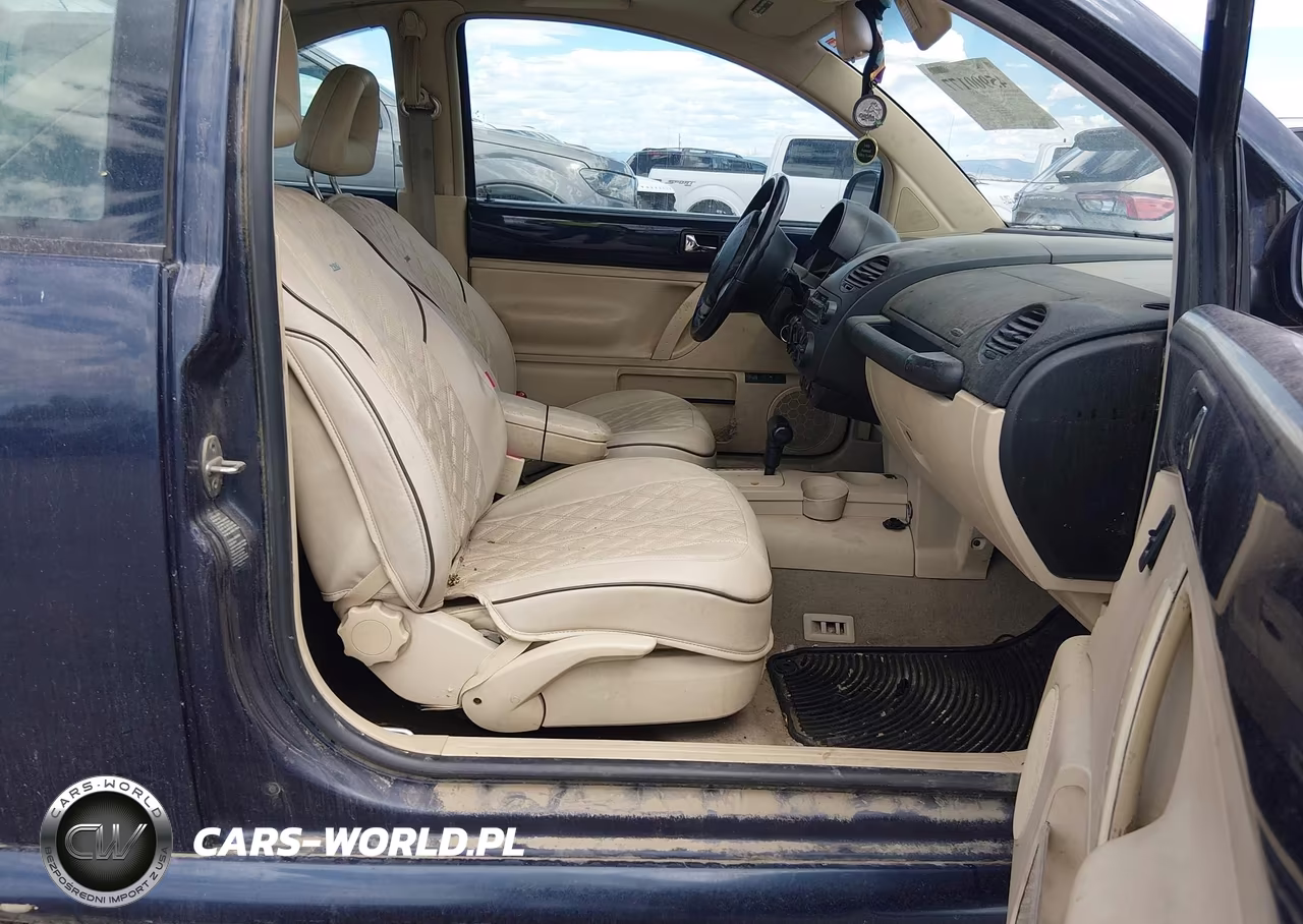 2001 Volkswagen New Beetle Gls 1.8L Turbo VIN:3VWCC21C01M403321 - 5