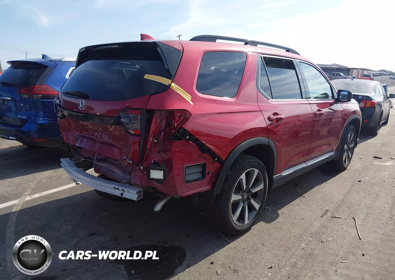 2025 Honda Pilot Touring VIN:5FNYG2H75SB011639 - 4