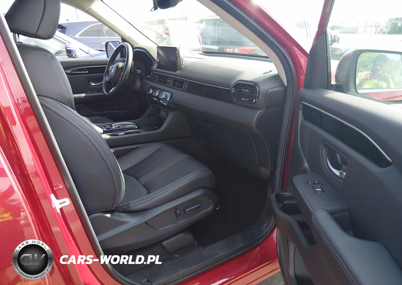 2025 Honda Pilot Touring VIN:5FNYG2H75SB011639 - 5