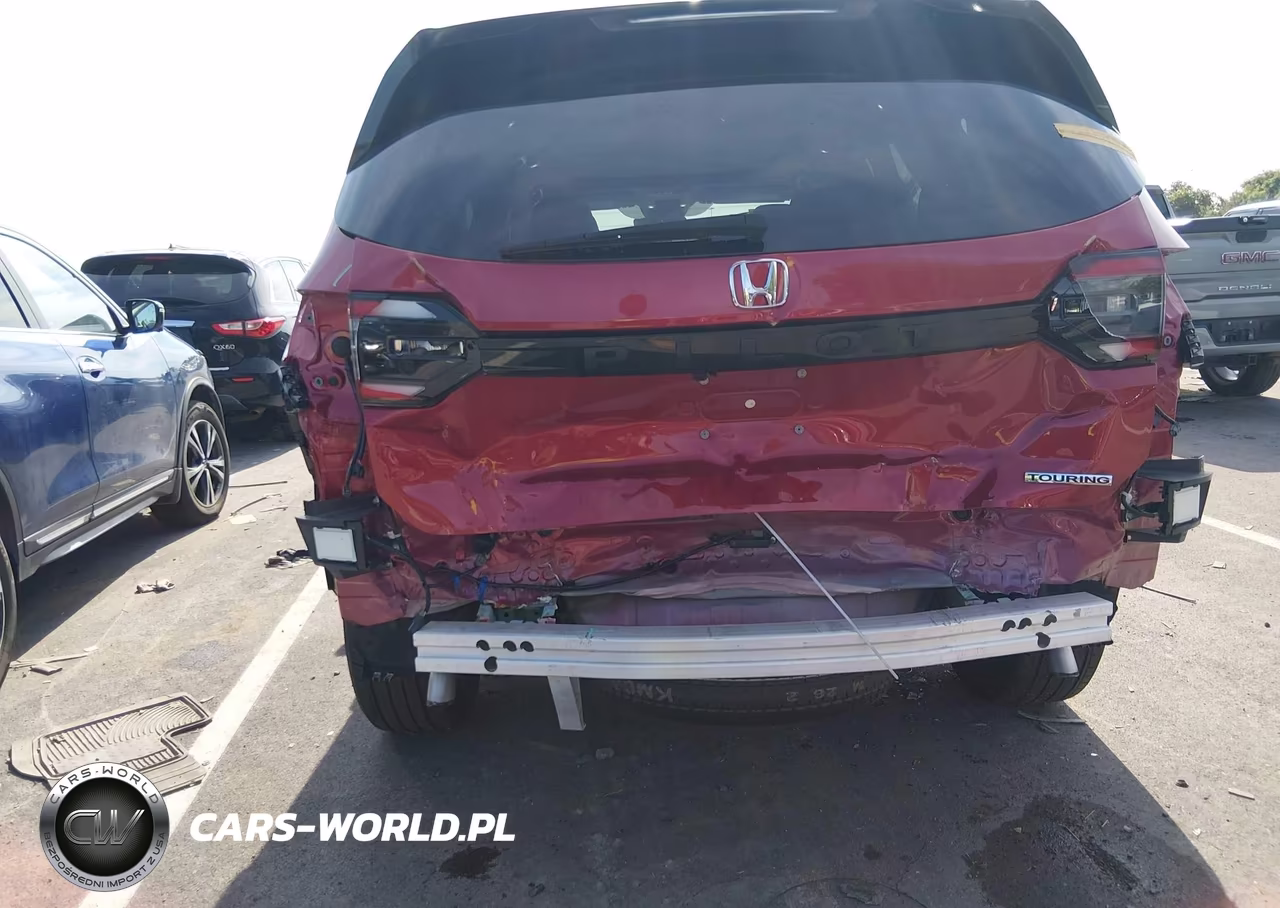 2025 Honda Pilot Touring VIN:5FNYG2H75SB011639 - 6