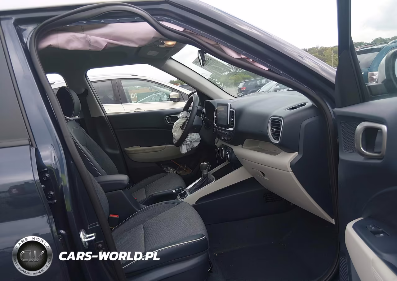 2026 Hyundai Venue Sel W-Two-Tone Roof VIN:KMHRC8A36TU466420 - 5