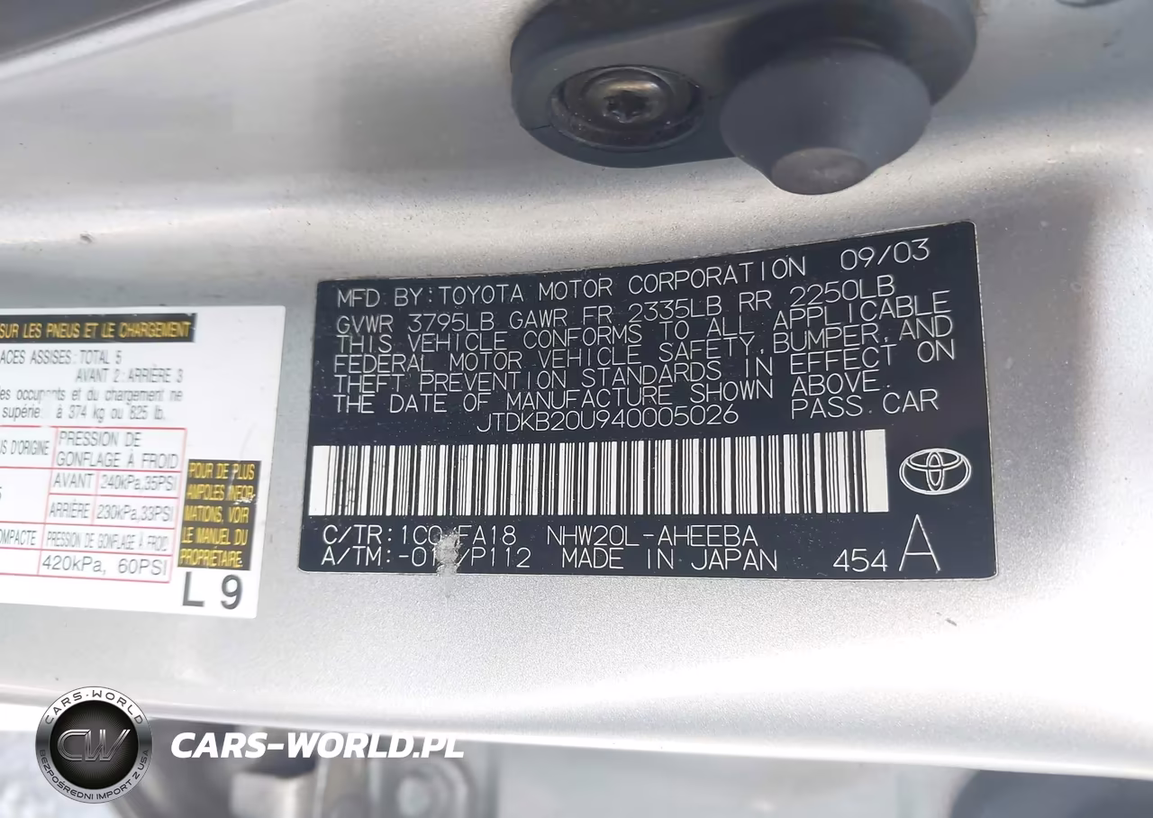 2004 Toyota Prius VIN:JTDKB20U940005026 - 9