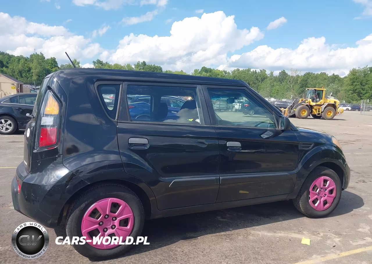 2010 Kia Soul VIN:KNDJT2A15A7167459 - 13