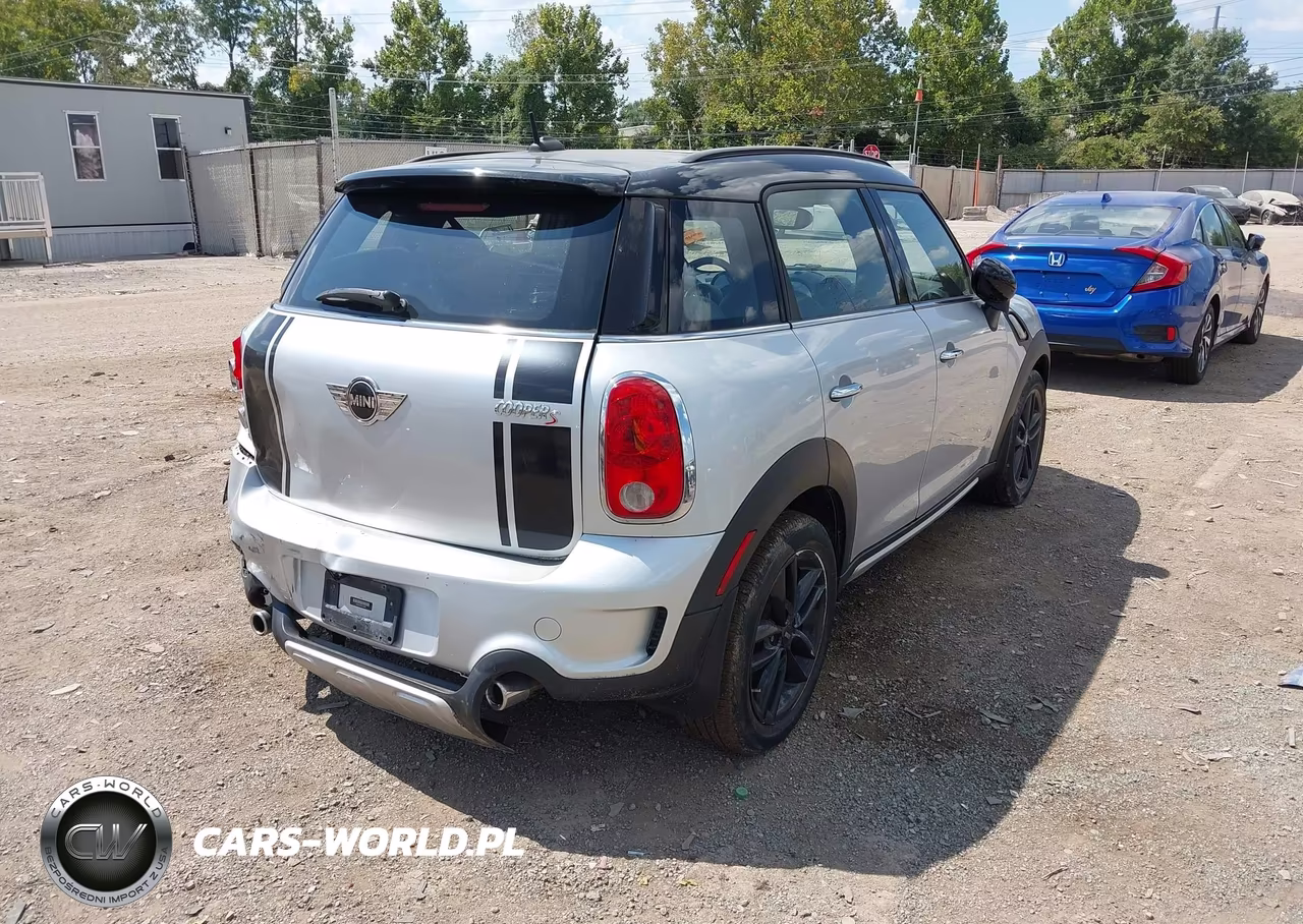 2016 Mini Countryman Cooper S VIN:WMWZC5C56GWT38655 - 4