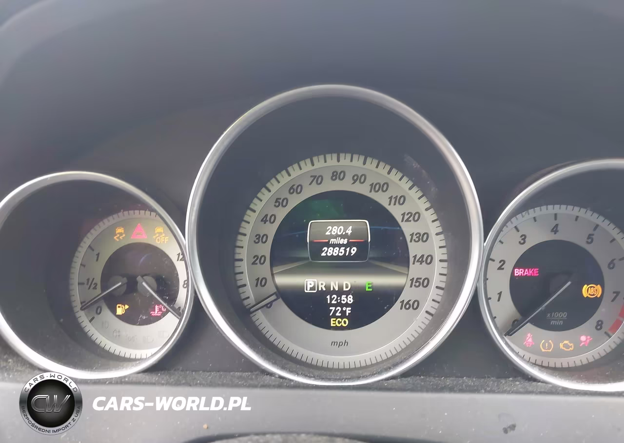 2013 Mercedes-Benz C 300 Sport 4Matic VIN:WDDGF8AB4DG130054 - 7