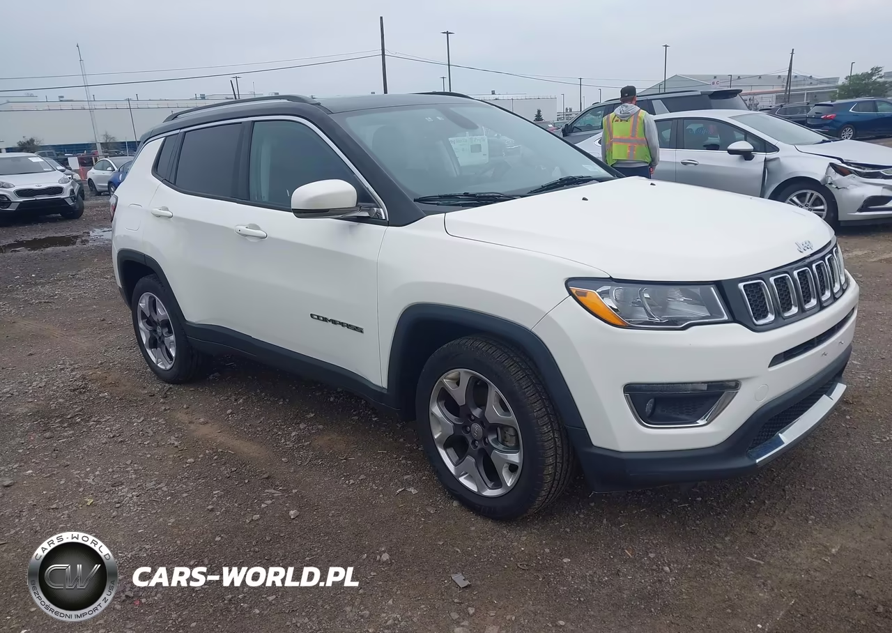 2018 Jeep Compass Limited 4X4 – zdjęcie 1 z 17