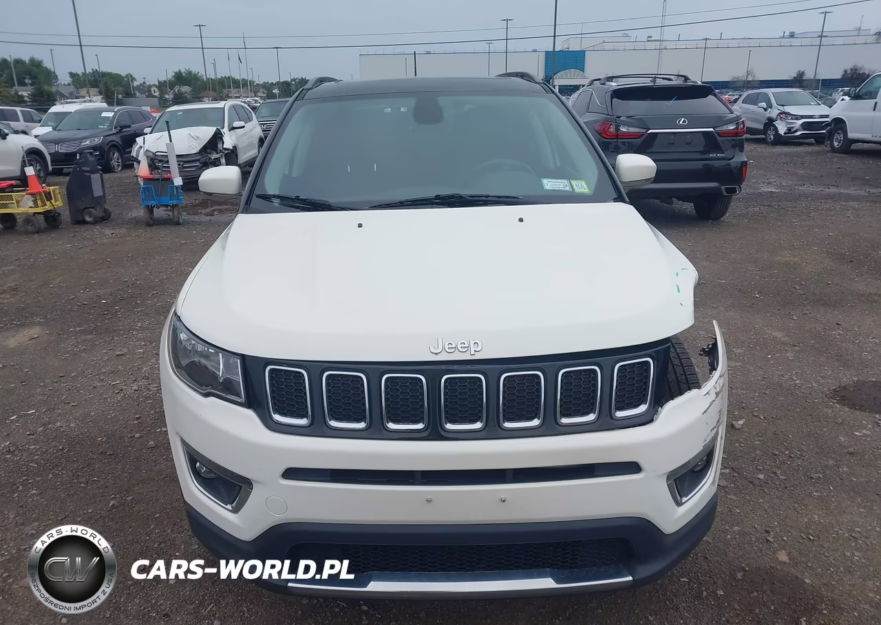2018 Jeep Compass Limited 4X4 VIN:3C4NJDCB2JT397920 - 13