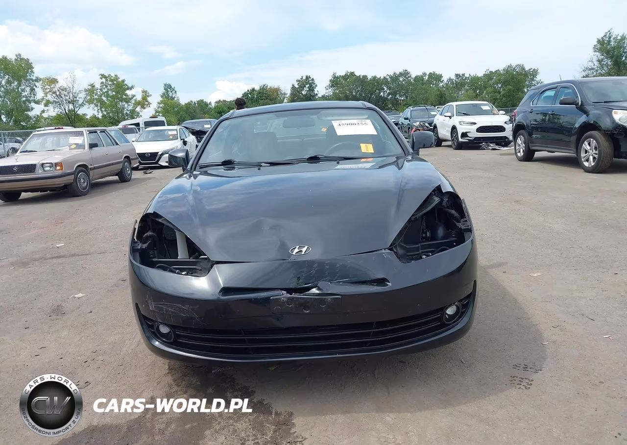 2008 Hyundai Tiburon Gs VIN:KMHHM66D28U282890 - 6