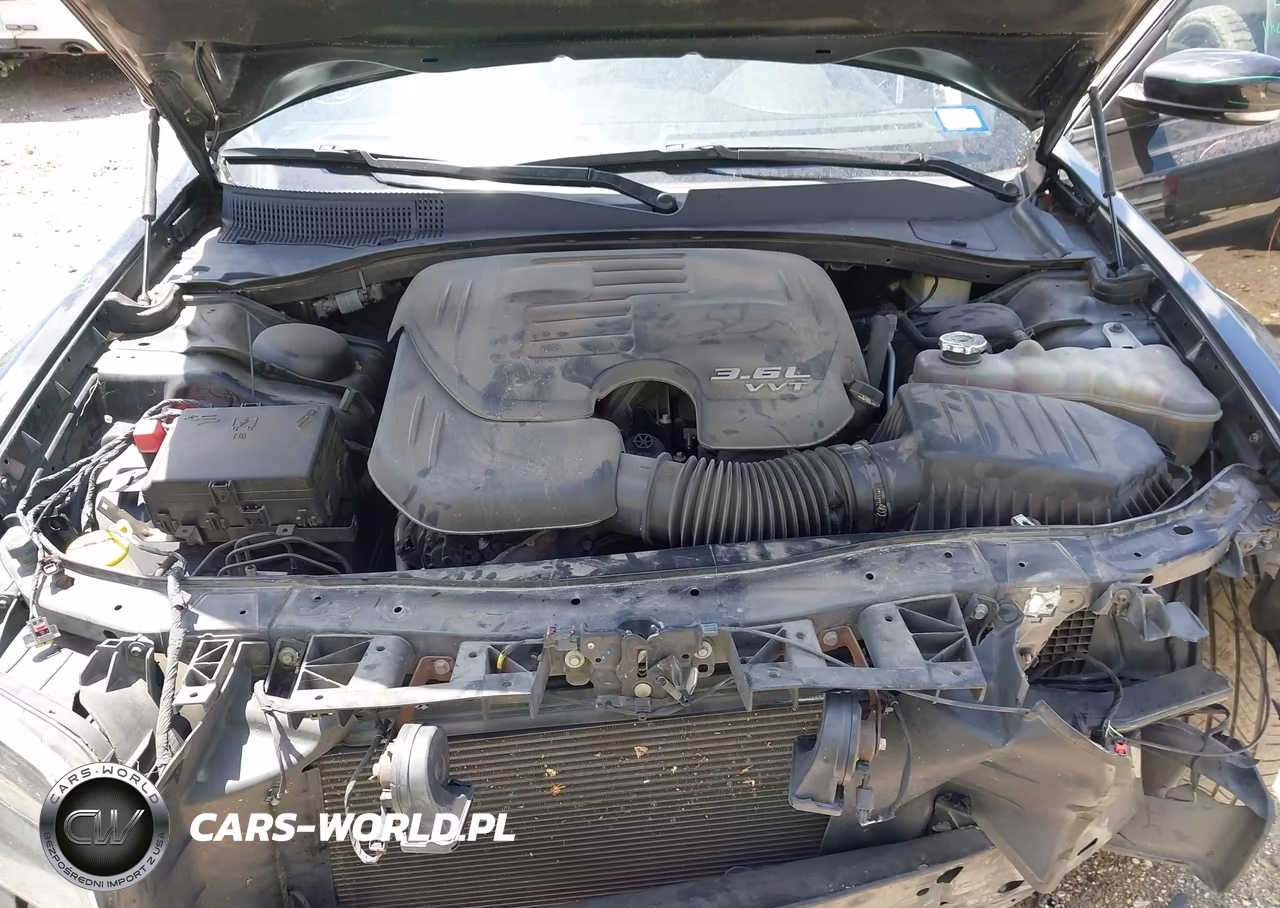 2021 Chrysler 300 300S VIN:2C3CCABG1MH585553 - 10