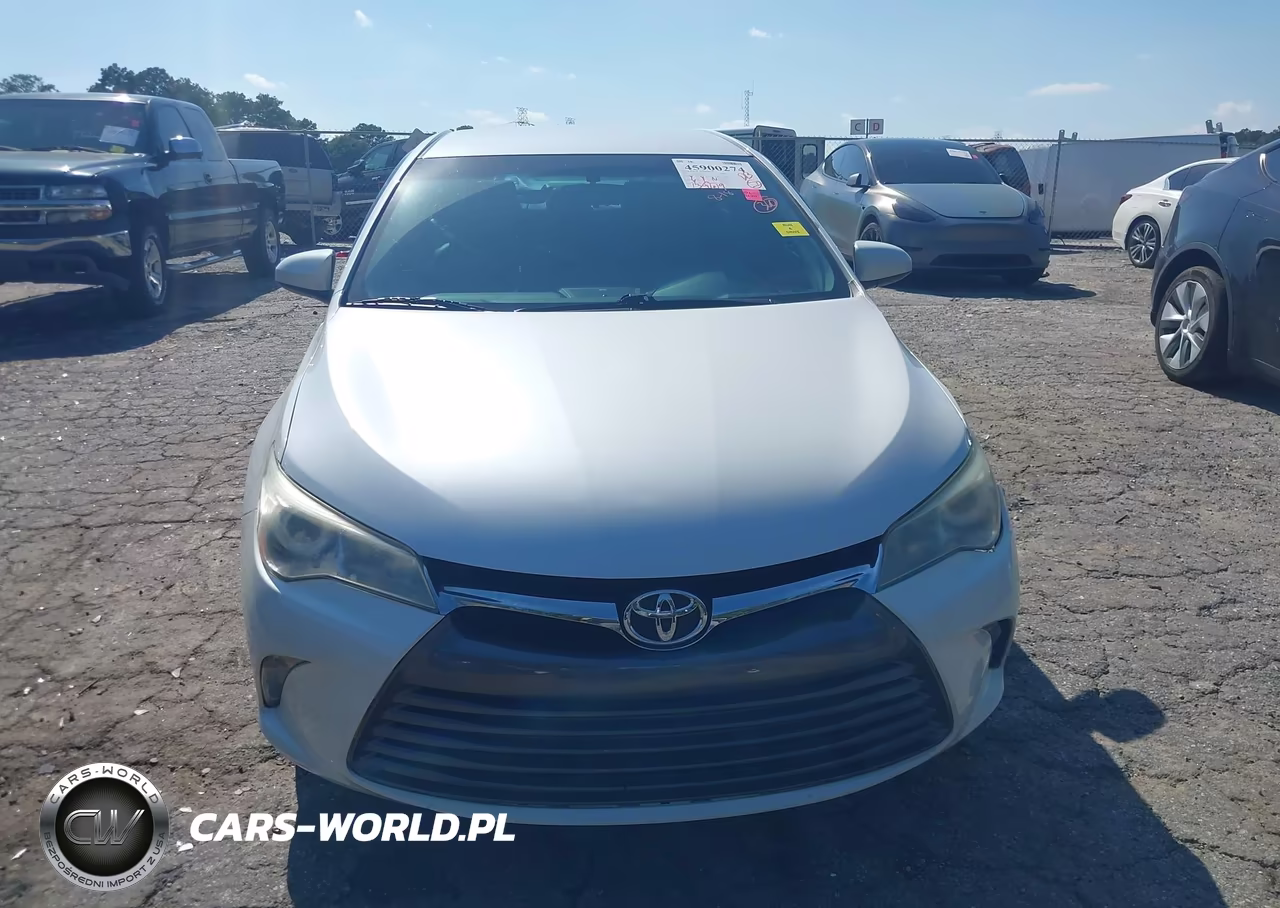 2015 Toyota Camry Xle VIN:4T1BF1FK9FU475049 - 12
