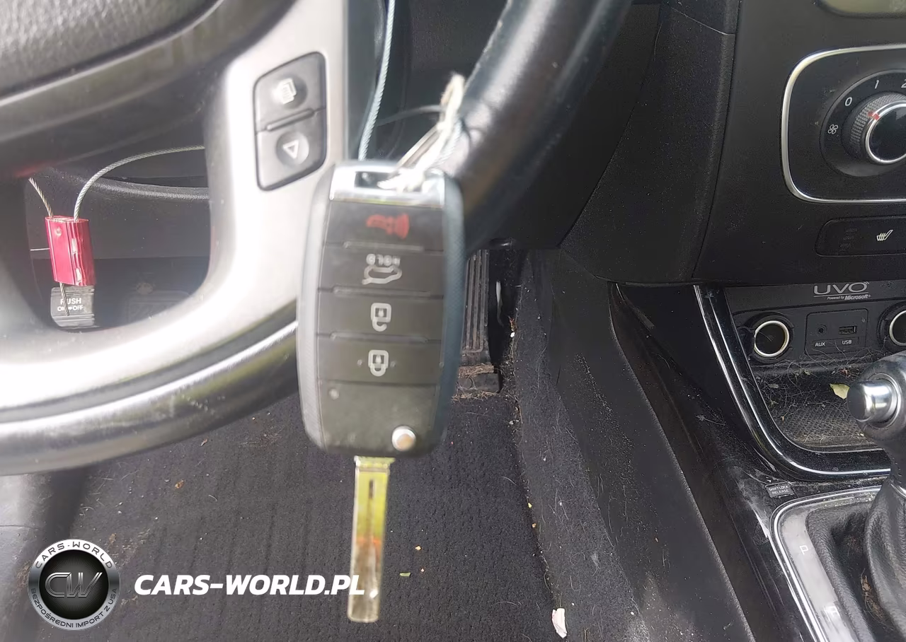 2015 Kia Sorento Lx VIN:5XYKTDA62FG640711 - 11