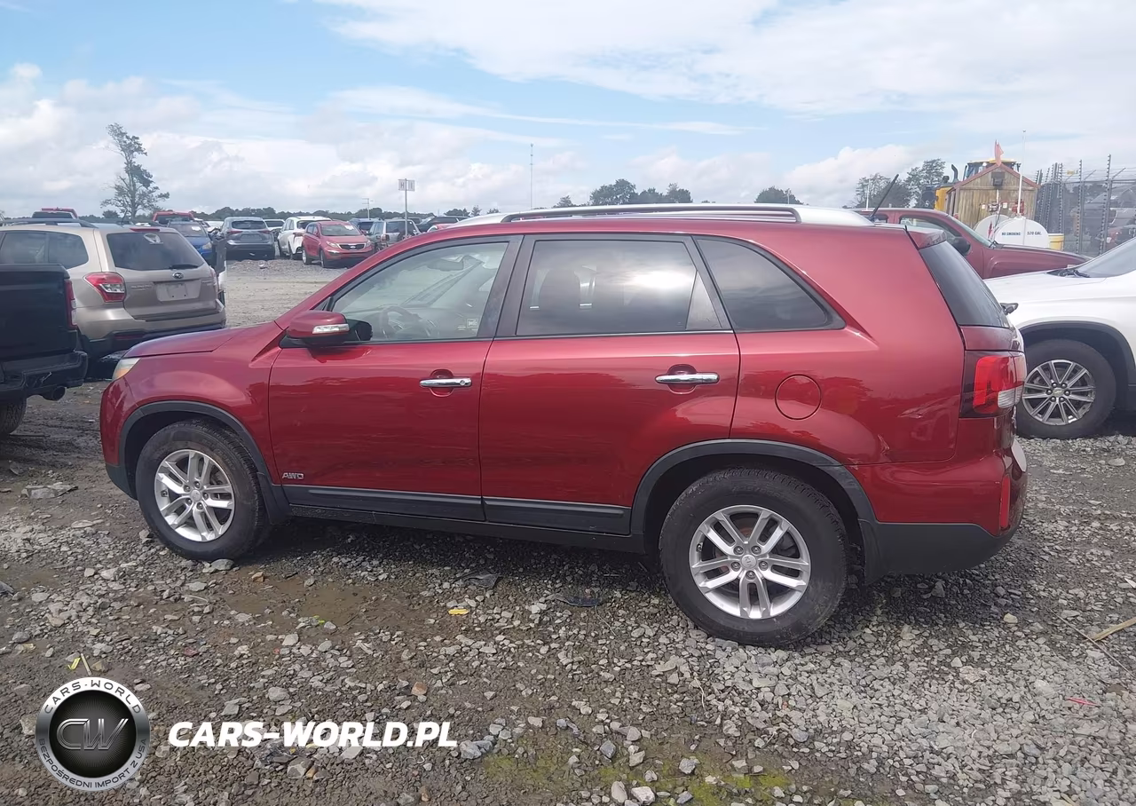 2015 Kia Sorento Lx VIN:5XYKTDA62FG640711 - 14