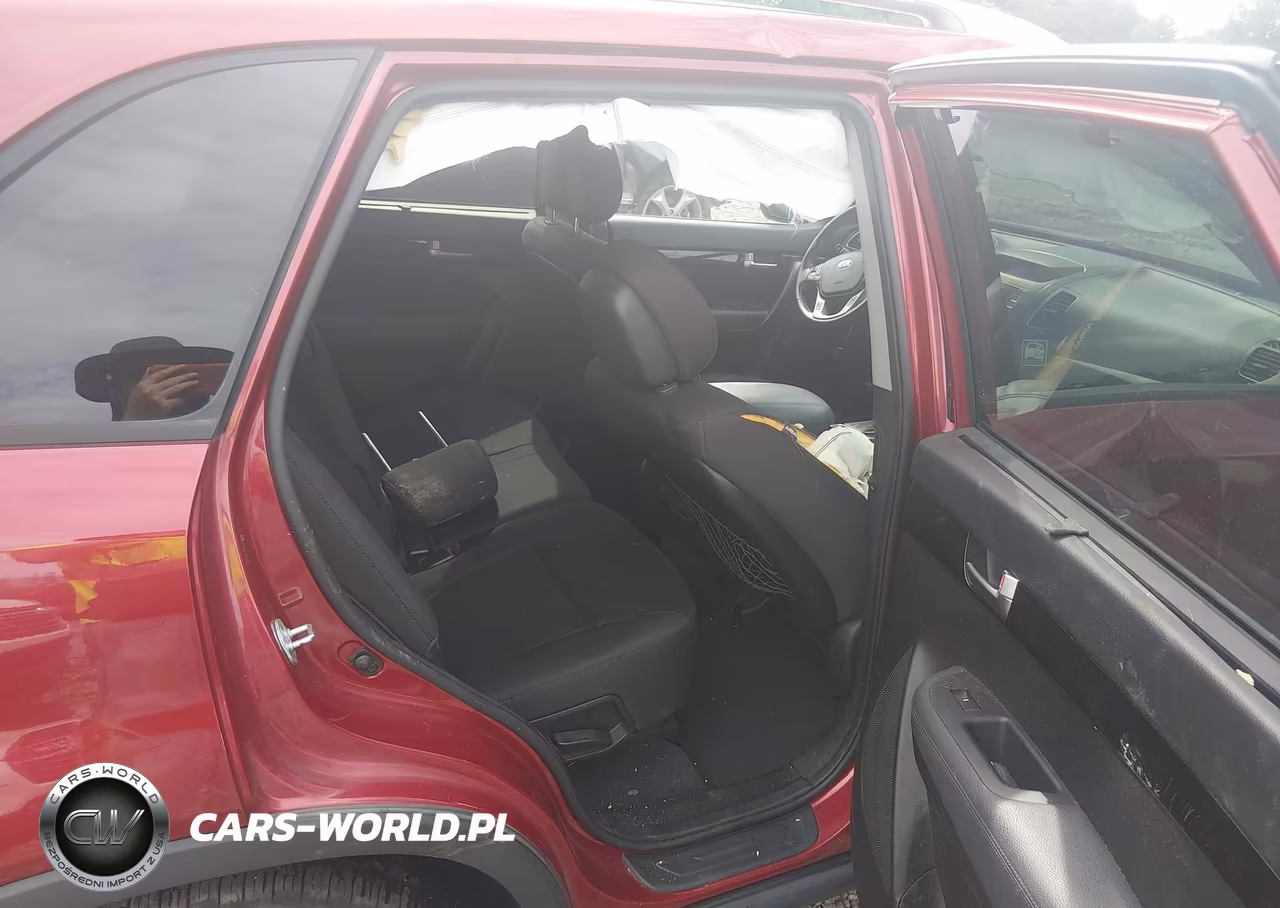 2015 Kia Sorento Lx VIN:5XYKTDA62FG640711 - 8