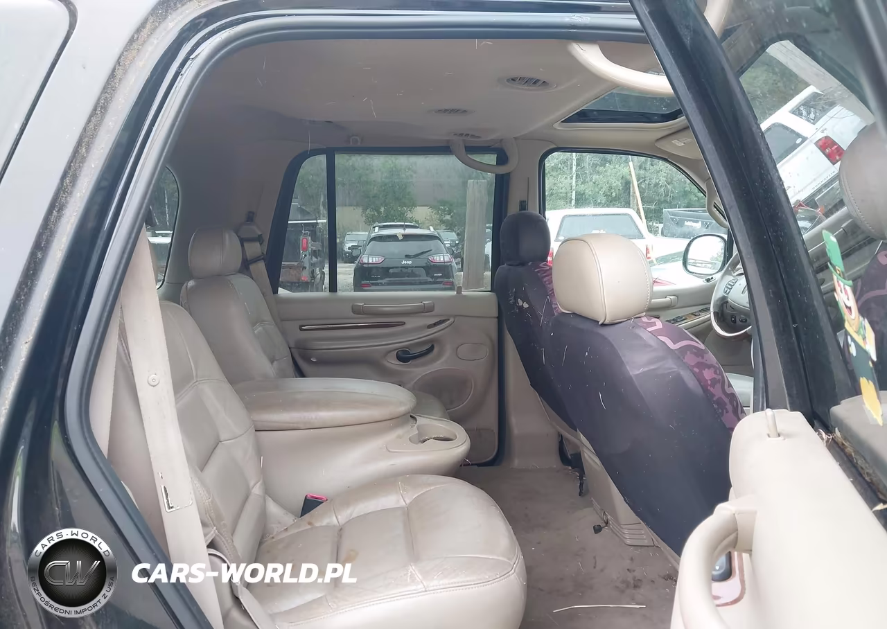 2001 Lincoln Navigator VIN:5LMFU28R61LJ15661 - 8