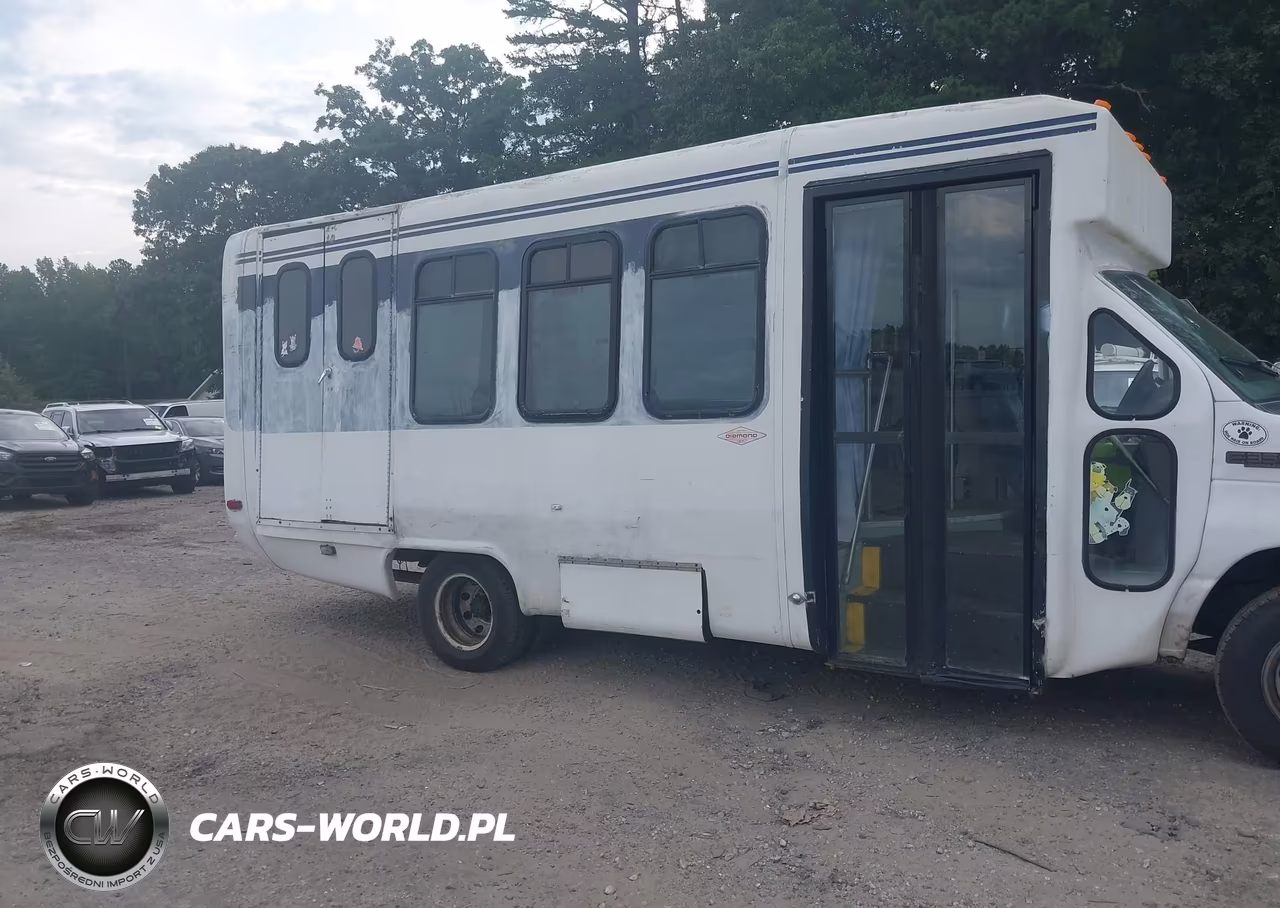 2001 Ford E-350 Cutaway Standard VIN:1FDWE35S01HA12011 - 11