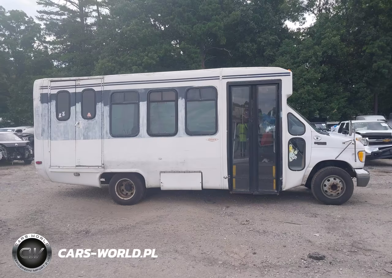 2001 Ford E-350 Cutaway Standard VIN:1FDWE35S01HA12011 - 13