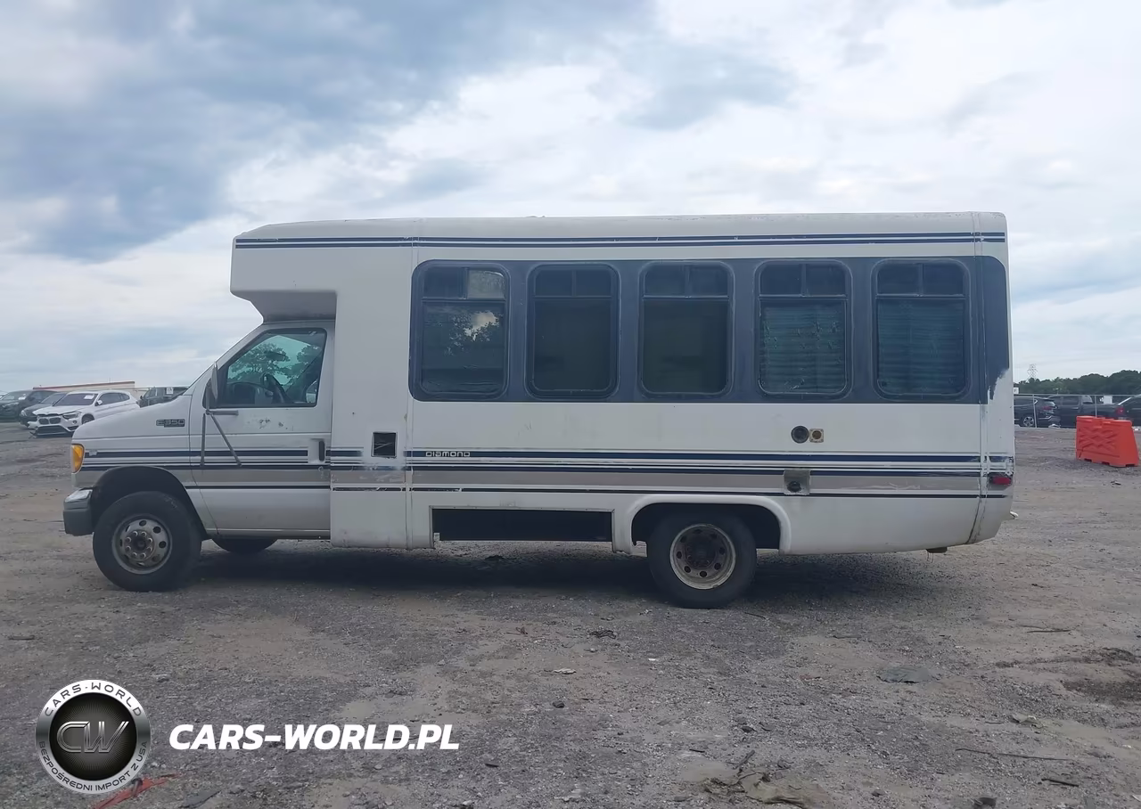 2001 Ford E-350 Cutaway Standard VIN:1FDWE35S01HA12011 - 14