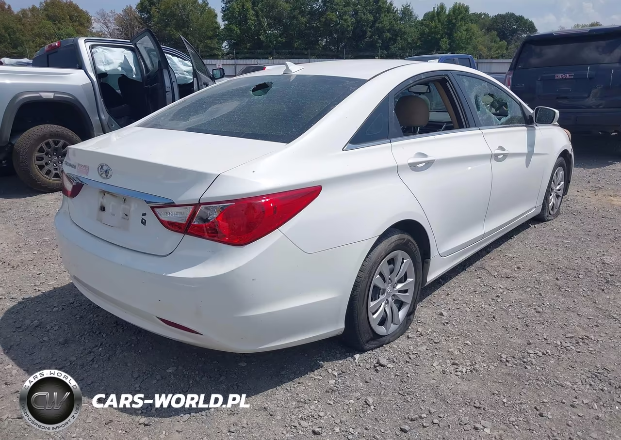 2012 Hyundai Sonata Gls VIN:5NPEB4AC3CH449602 - 4