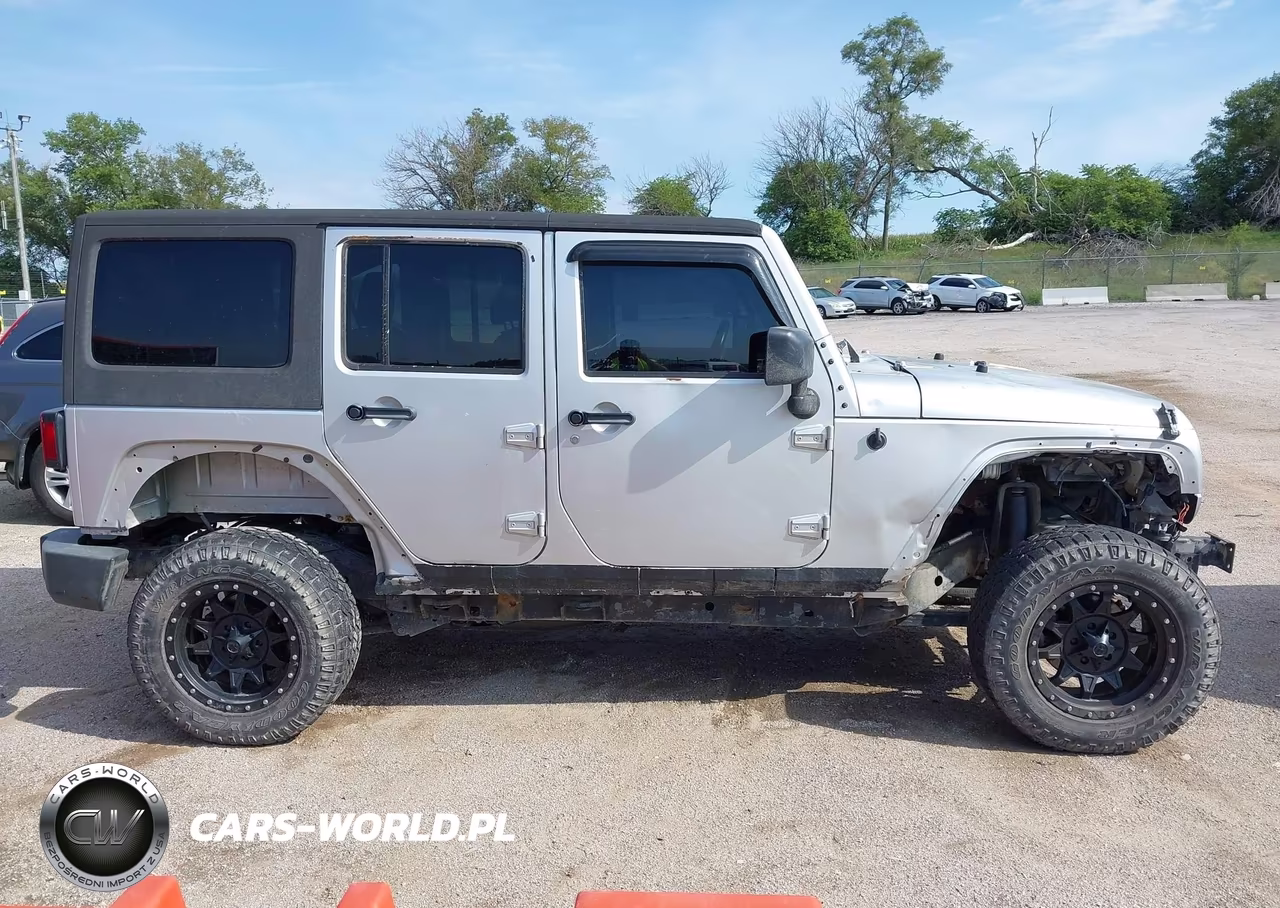 2011 Jeep Wrangler Unlimited Sport VIN:1J4BA3H17BL552837 - 14