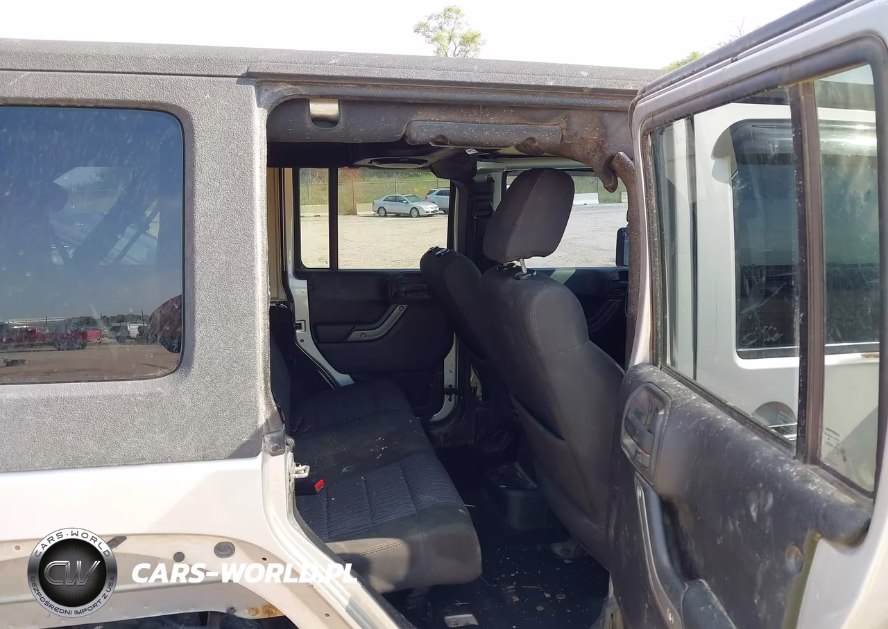 2011 Jeep Wrangler Unlimited Sport VIN:1J4BA3H17BL552837 - 8